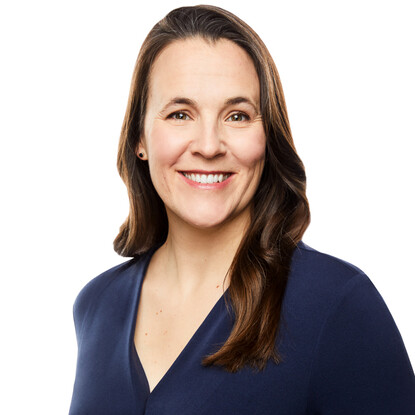 Portrait photo of Janet Eremenko