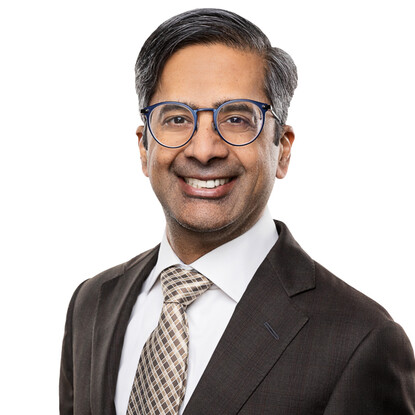 Portrait photo of Samir Kayande