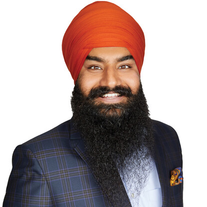 Portrait photo of Parmeet Singh Boparai